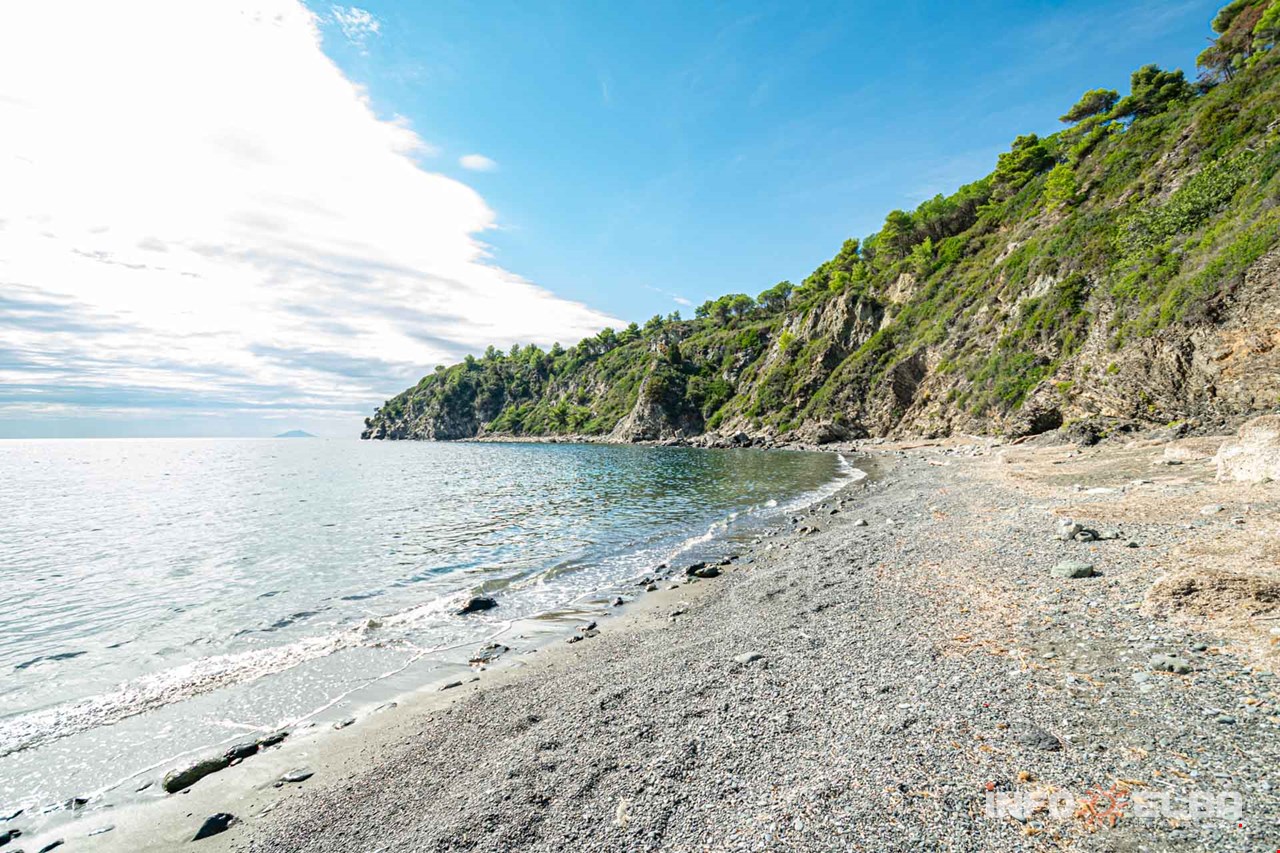 Elba, naturisti e scambisti nel paradiso di Acquarilli? • Elbapress